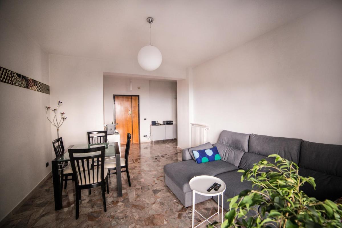 B&B Pacifico Napoli Bagian luar foto